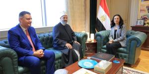 مايا مرسي تناقش مع اللجنة الدينية بالنواب تطوير برنامج مودة والأسر البديلة - المدينة برس