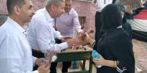 بالأسود والورود، طلاب الثانوية العامة بفاقوس يحيون ذكرى زميلتهم الراحلة أمام اللجان (صور) - المدينة برس
