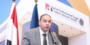 رئيس هيئة الرقابة المالية يصدر قرارًا لتيسير اعتماد عقود التأمين الجماعي - المدينة برس