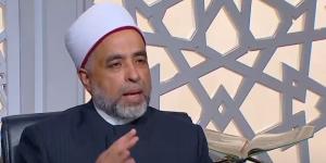 هل يجوز لسائق الميكروباص جمع الصلوات بسبب العمل؟، أمين الفتوى يجيب (فيديو) - المدينة برس