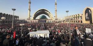حشود إيرانية تودع علي خامنئي - بوابة المدينة برس
