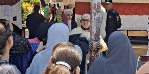 في مستوى الطالب المتوسط، آراء طلاب الثانوية بالدقهلية بشأن امتحان اللغة الأجنبية الأولى (فيديو) - المدينة برس