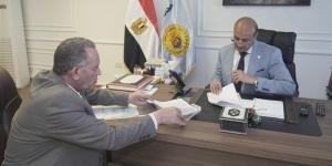 محافظ أسيوط يعتمد تنسيق القبول بالثانوي العام بحد أدنى 228 درجة والخدمات 215 - المدينة برس