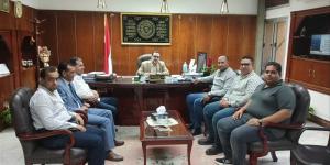 محافظ الدقهلية يراقب أعمال اللجنة المفاجئة للكشف عن المخدرات بشركة كهرباء طلخا - المدينة برس