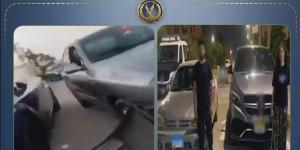 سيارة دبلوماسية تتسبب في حادث بالتجمع الخامس، والأمن يكشف الحقيقة - المدينة برس