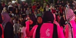 الدموع والحزن يسيطران على الجماهير بعد وداع منتخب مصر كأس العالم (فيديو) - المدينة برس