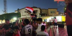 "روح يا ميسي"، هتافات المصريين تشعل نادي السلام البحري ببورفؤاد بعد الهدف الثاني بشباك الأرجنتين (فيديو وصور) - المدينة برس