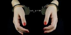 حجز صانعة محتوى بتهمة نشر فيديوهات خادشة للحياء - المدينة برس