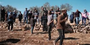 الهلال الأحمر الفلسطيني: إصابة 8 أشخاص جراء اعتداء المستوطنين وقوات الاحتلال جنوب الخليل - المدينة برس