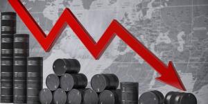 أسعار النفط تتراجع عالميا وسط تبادل الضربات بين الولايات المتحدة وإيران - المدينة برس