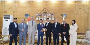 رئيس جامعة بنها يستقبل وفد الهيئة العامة للاعتماد والرقابة الصحية - المدينة برس