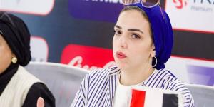 نيرة الأحمر في اجتماعها مع لاعبات الزمالك: هدفنا المنافسة على جميع البطولات - المدينة برس