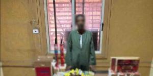السوشيال ميديا فضحت نشاطه، سقوط مروج الألعاب النارية بأسوان وبحوزته 1258 قطعة - المدينة برس