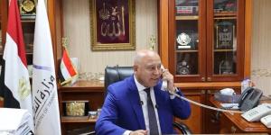 نموذج للمرأة المصرية، وزير النقل يكرم سيدة تصدت لرشق قطار بالحجارة في أسوان - المدينة برس