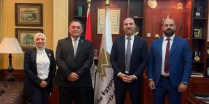 عمر رضوان يبحث مع الأمين العام لاتحاد أسواق المال تعزيز التعاون مع البورصات العربية - المدينة برس