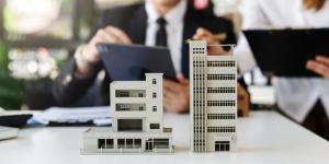 نائب يواجه الحكومة بإشكاليات التوسع في تصدير العقار - المدينة برس