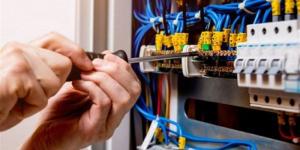 من يتحمل عقوبة سرقة الكهرباء عند شراء العقارات والشقق السكنية؟ - المدينة برس