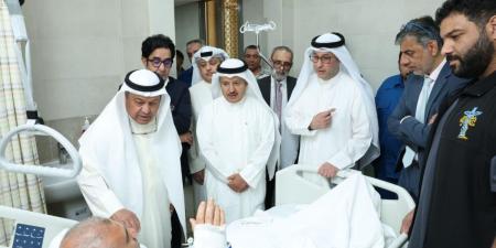 وزير النفط يطمئن على مصاب الاعتداء على منصة «نفط الكويت» في مستشفى العدان - بوابة المدينة برس