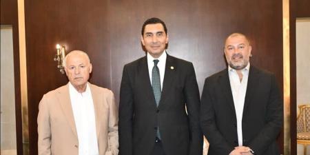 وزير الرياضة يبحث استعدادات المنتخب لبطولة أفريقيا وملف الشراكات بين الأندية الجماهيرية والخاصة - المدينة برس