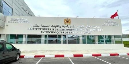 التمريض يجذب الحاصلين على الباك .. والطاقة الاستيعابية تحت الضغط - بوابة المدينة برس