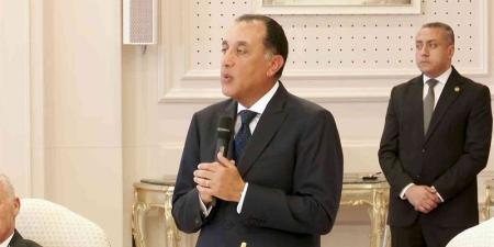 أخبار مصر اليوم: الحكومة توضح معايير تنقية بطاقات التموين.. موعد انتهاء امتحانات الثانوية العامة.. وزير السياحة يعتمد ضوابط العمرة.. وصرف الدفعتين الثانية والثالثة للعمالة غير المنتظمة غدا - المدينة برس