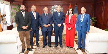 الصحة: توقيع بروتوكول تعاون بين المؤسسة العلاجية وهيئة الرقابة المالية - المدينة برس