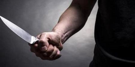رفضت الزواج منه، السجن المشدد 15 عامًا لشاب شرع في قتل سيدة بثلاث طعنات أمام طفلها بالإسكندرية - المدينة برس