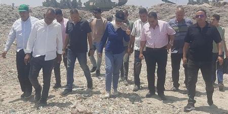 نائب محافظ القليوبية تتابع توفيق أوضاع موقع جمع وإعادة تدوير المخلفات بمدينة الخانكة (صور) - المدينة برس