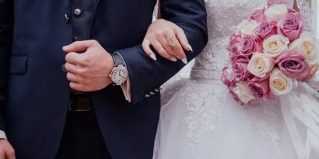 بلوجر يطلب 400 جنيه في كورس تعليم تعدد الزوجات، والنشطاء يسخرون: فيه شهادة معتمدة؟ - المدينة برس
