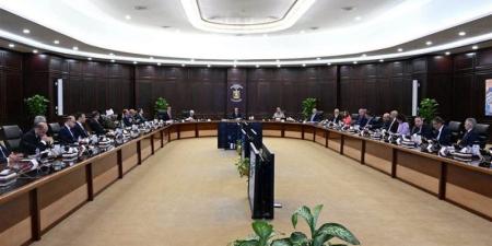 رئيس الوزراء: الحكومة تعمل على زيادة المخزون الاستراتيجي من المواد البترولية - المدينة برس