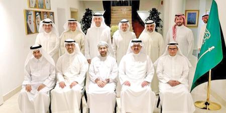 سفير خادم الحرمين يقيم عشاء على شرف السفير العُماني - بوابة المدينة برس