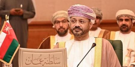 وزير الخارجية العُماني يقود تحركًا إقليميًا لتأمين مضيق هرمز - المدينة برس