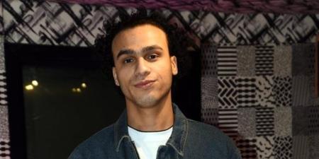 من أغاني عمرو دياب لإثارة الجدل.. هل دخل مصطفى حدوتة في حرب مع الوسط الشعري؟ - المدينة برس