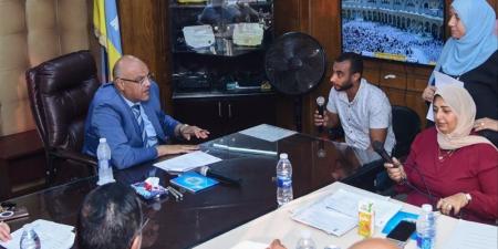 محافظ الإسكندرية يعقد لقاءً جماهيريا لخدمة المواطنين بأحياء العجمي وغرب والجمرك - المدينة برس