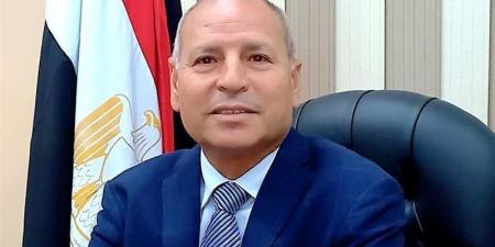 محافظ القاهرة يهنئ أوائل الثانوية العامة - المدينة برس