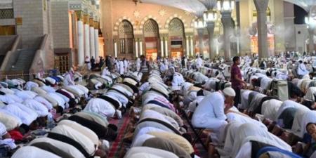 موعد أذان العشاء اليوم السبت 1 -8 -2026 في القاهرة والمحافظات - المدينة برس