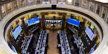 قطاع البنوك يستحوذ على 3% من سيولة البورصة المصرية بجلسة الأحد.. تداولات تتراجع إلى 311.7 مليون جنيه - بوابة المدينة برس