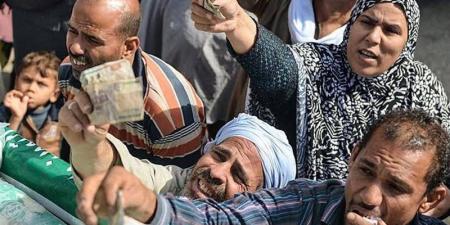 كفاية وراعوا المطحونين وبلاش استفزاز الفقراء، خبير يوجه رسالة لمتقاضي الملايين شهريا - المدينة برس