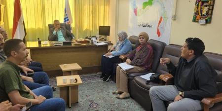 وكيل صحة قنا يجتمع بالقيادات الفنية والإدارية لمناقشة خطة العمل بالمرحلة المقبلة (صور) - المدينة برس