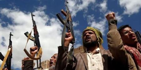 الجيش اليمني يحبط عملية لجماعة الحوثي استهدفت ناقلة نفط بالبحر الأحمر - المدينة برس