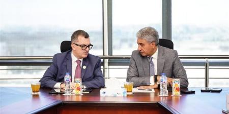 وزيرا السياحة والتخطيط يناقشان سبل إبراز وتحديد إسهامات قطاع السياحة في الاقتصاد القومي - المدينة برس