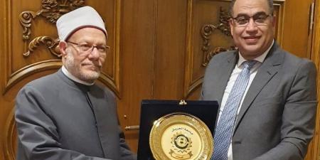 رئيس جامعة العريش يستقبل مفتي الجمهورية الأسبق وعضو هيئة كبار العلماء - المدينة برس