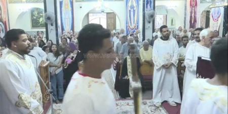 الأنبا بيمن يترأس نهضة صوم العذراء مريم من كنيستها بنقادة - المدينة برس