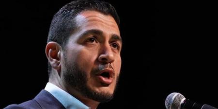 ذا جارديان: عبد الرحمن السيد يضع الديمقراطيين أمام اختبار حاسم قبل انتخابات الرئاسة الأمريكية - المدينة برس