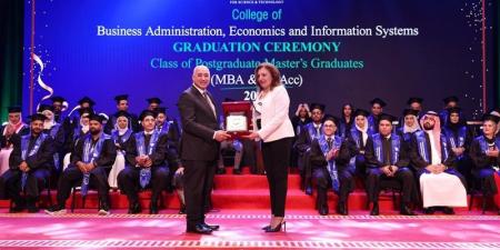 جامعة مصر للعلوم والتكنولوجيا تحتفي بتخرج دفعة جديدة من MBA وتفتح آفاقا أوسع أمام قيادات المستقبل (صور) - المدينة برس