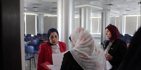 لجنة قطاع الدراسات الصيدلية تتفقد الإمكانات والتجهيزات لكلية الصيدلة بجامعة بنها بالعبور - المدينة برس