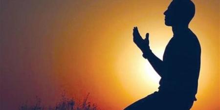 "اللهم اكفني بحلالك عن حرامك"، دعاء ليلة الجمعة الأولى من شهر ربيع الأول - المدينة برس