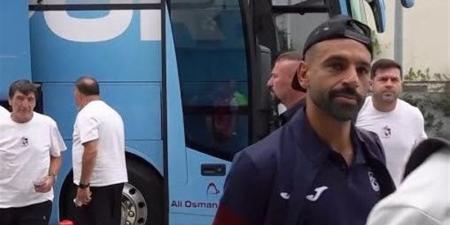 لحظة وصول محمد صلاح رفقة طرابزون سبور إلى إسطنبول لمواجهة قاسم باشا (فيديو) - المدينة برس