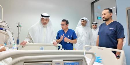 اليوسف يطمئن على صحة الطفلين المصابين في مستشفى العدان - بوابة المدينة برس