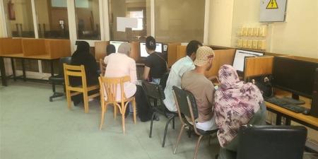 جامعة العاصمة تستقبل طلاب الثانوية العامة لتسجيل رغبات المرحلة الثانية - المدينة برس